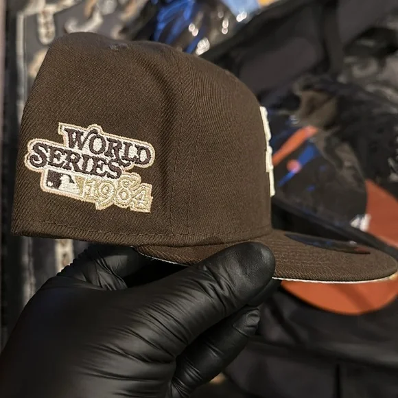 San Diego padres fitted hat super rare awesome color way 🔥🔥🔥 7 5/8 brand new - Picture 2 of 5